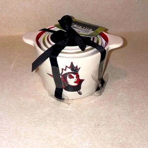 New Rae Dunn x Disney Villains Measuring Cup Set